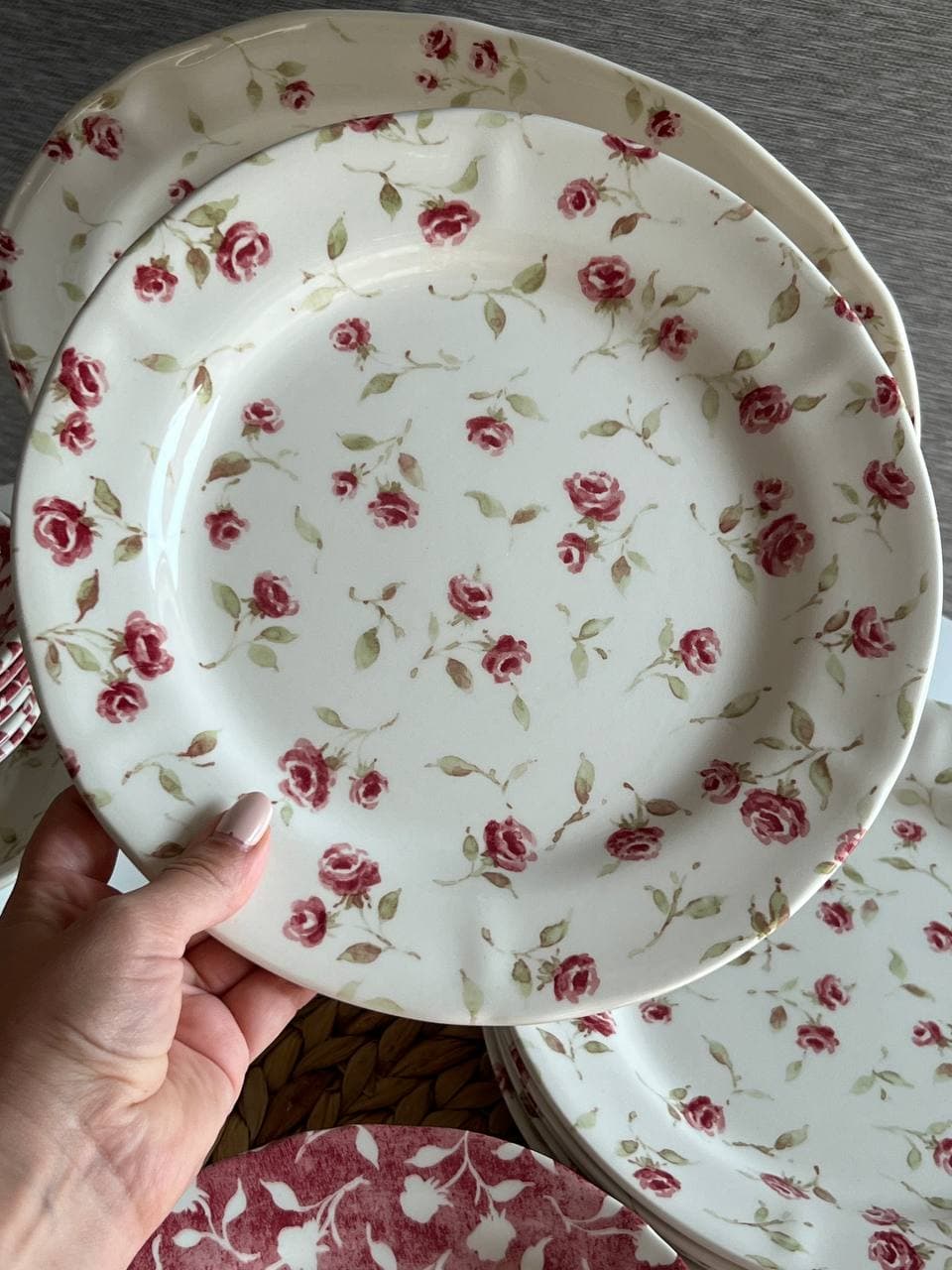 سرویس غذاخوری 26 پارچه کلایتان طرح گلگلی کد 306 — تصویر ۸