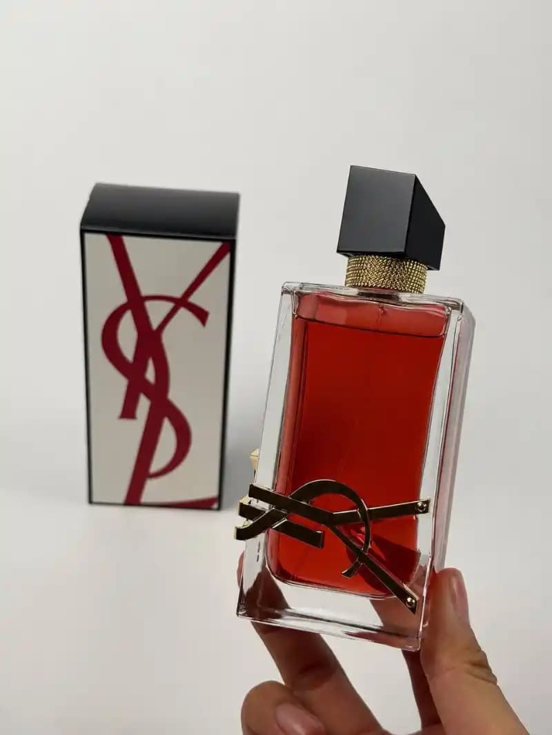 عطر لیبر بری کراش ایو سن لورن | Yves Saint Laurent Libre Berry Crush — تصویر ۳