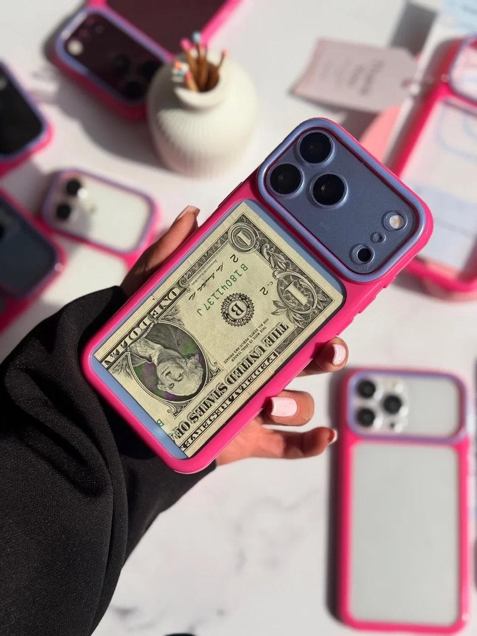 قاب Pink Frame (کدC2333) مناسب برای iPhone 17 — تصویر ۱۱