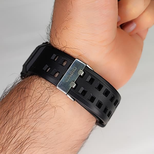 ساعت مچی کاسیو جی شاک دو زمانه دکمه دیلایت پایین مشکی G-Shock (دو موتوره) — تصویر ۸