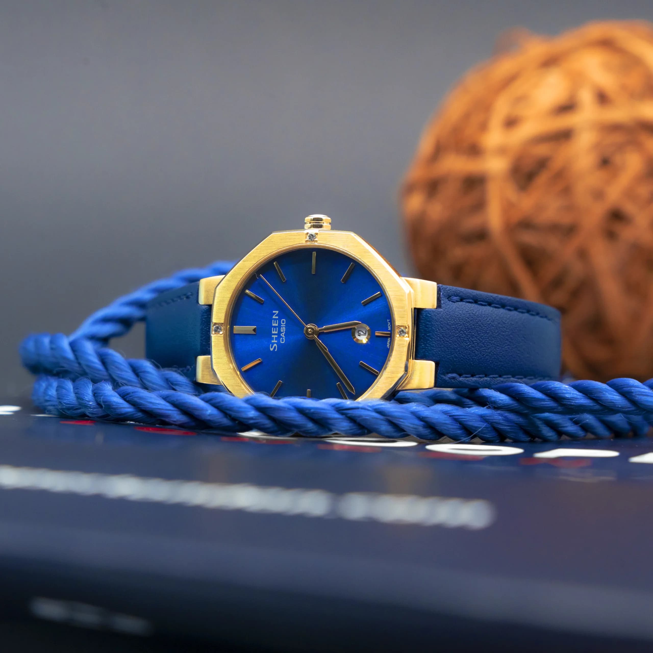 ساعت مچی کاسیو شین مدل Casio SHE-4543GL-2AUDF — تصویر ۴