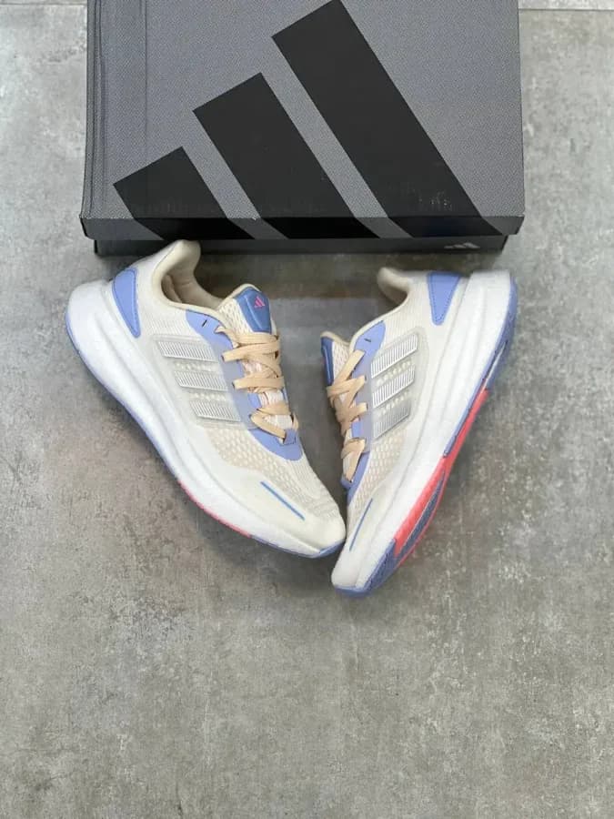 کتونی آدیداس پیور بوست سفید | adidas Pureboost 22 H.RDY white — تصویر ۵