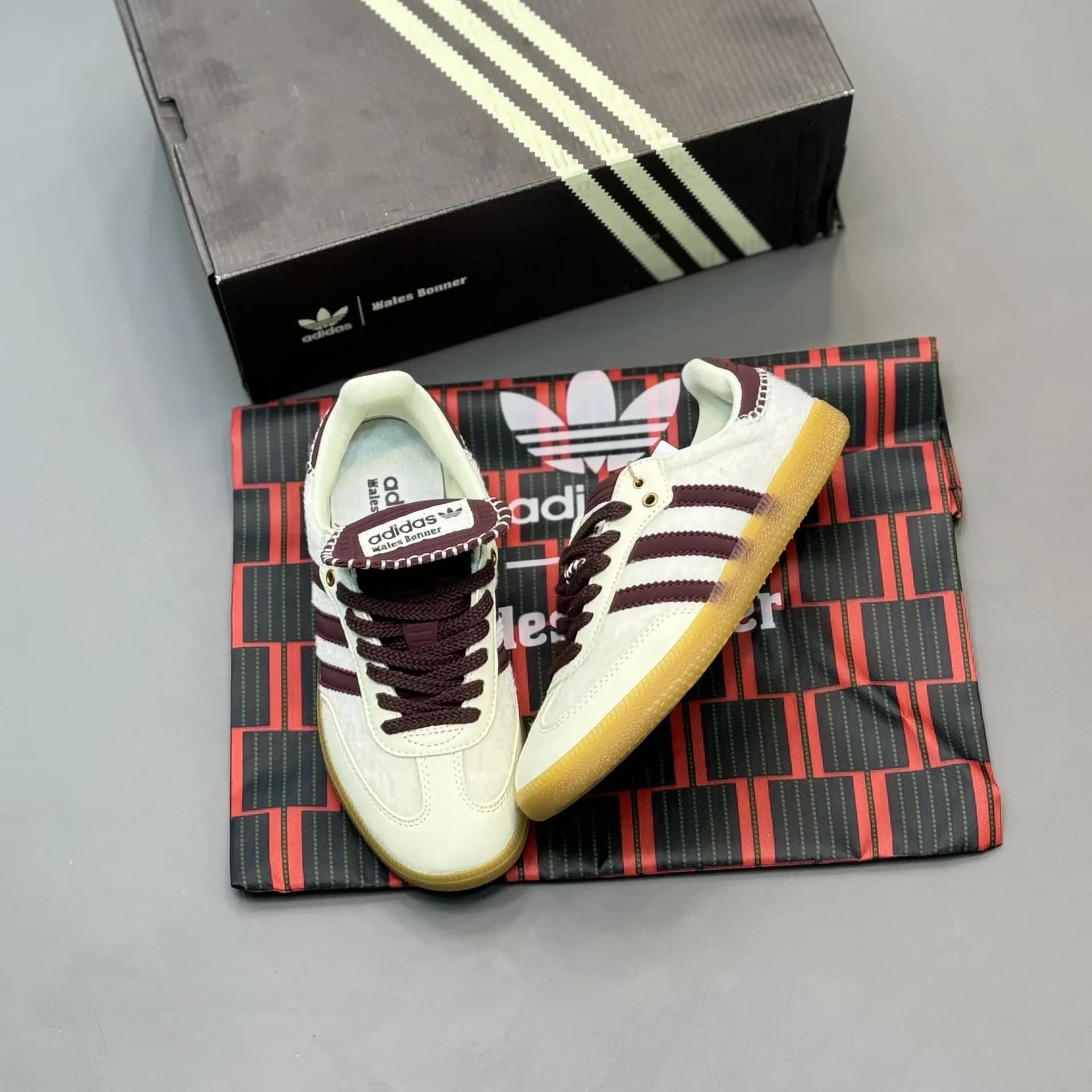 کفش آدیداس سامبا ویلز بونر 37-40(Adidas Samba x Wales Bonner) وارداتی — تصویر ۲
