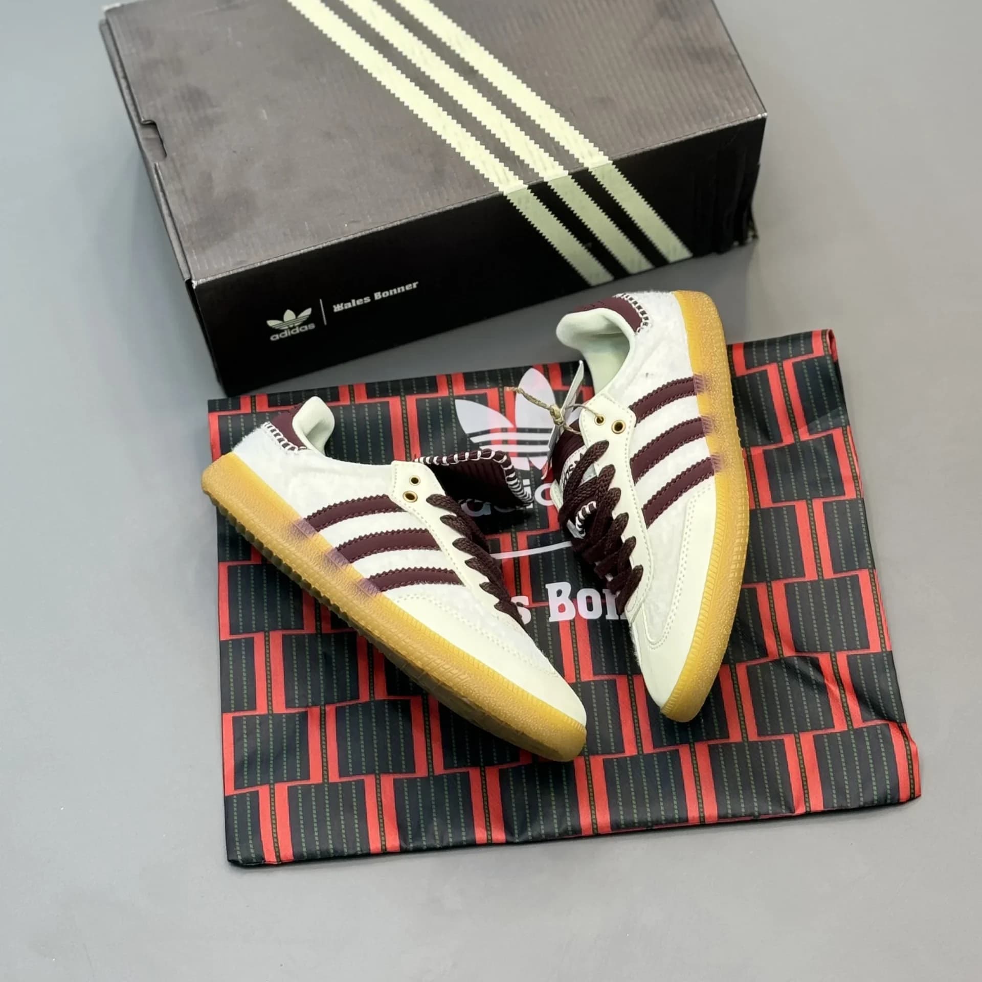 کفش آدیداس سامبا ویلز بونر 37-40(Adidas Samba x Wales Bonner) وارداتی — تصویر ۳