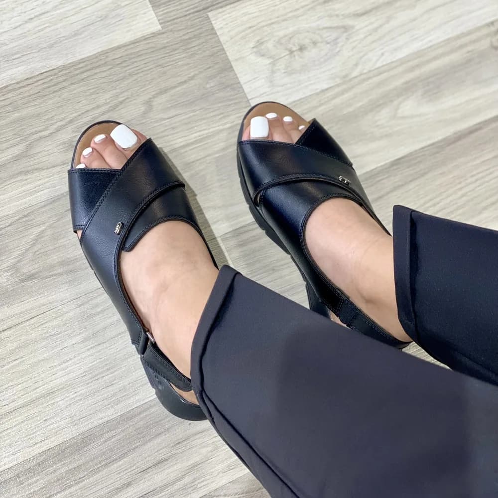 کفش زنانه لژدار — تصویر ۳