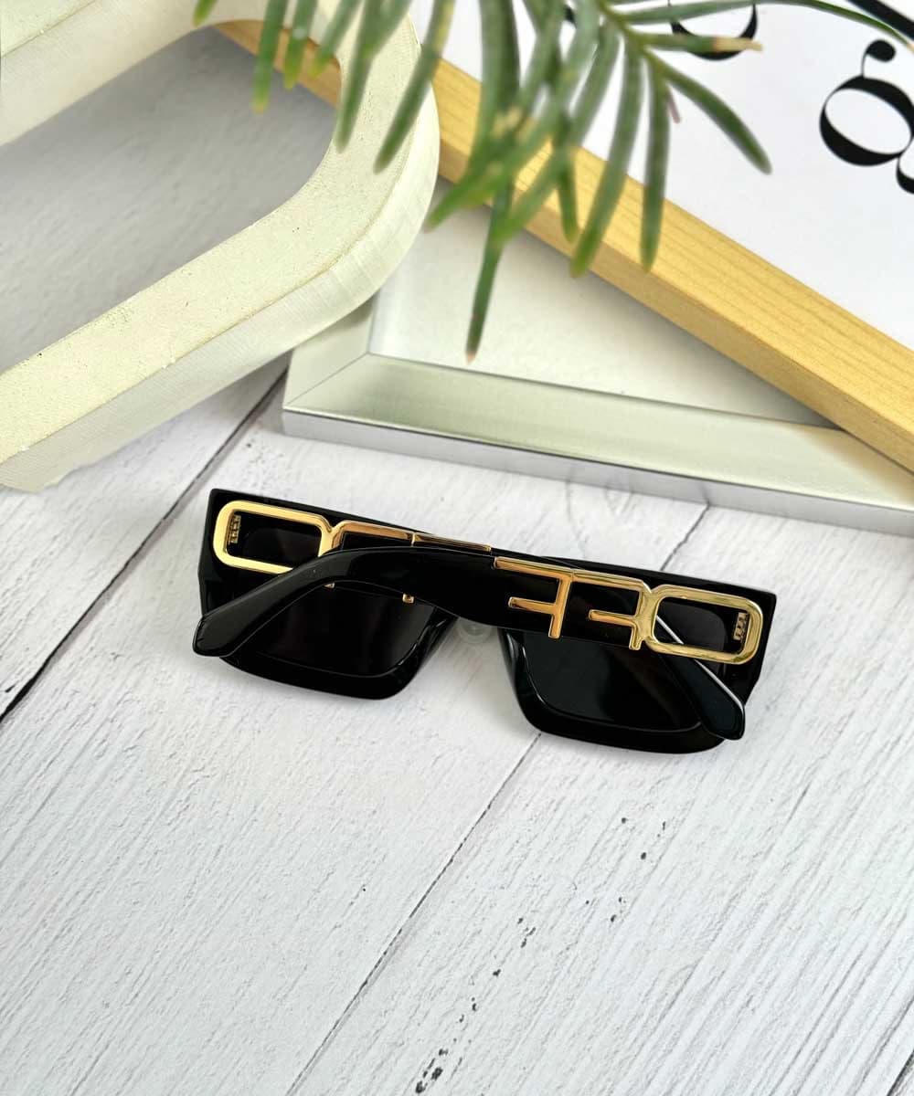 عينک آفتابي اسپرت آف وايت مدل Off White Oer1073 — تصویر ۳