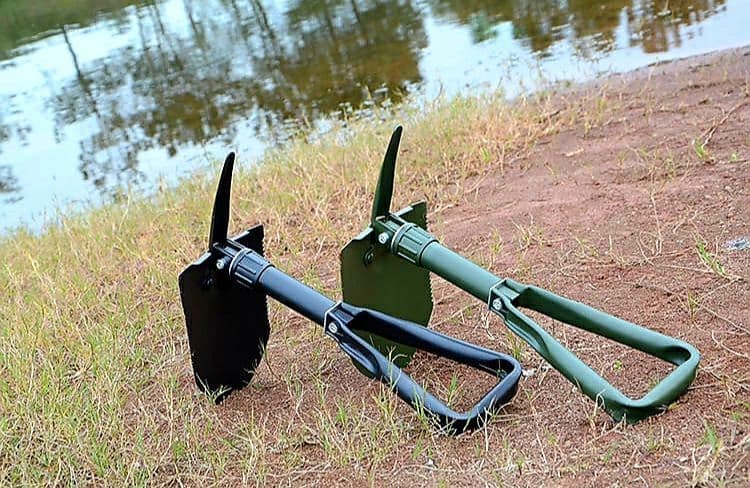بیل و کلنگ تاشو بزرگ مدل AT7571 — تصویر ۲