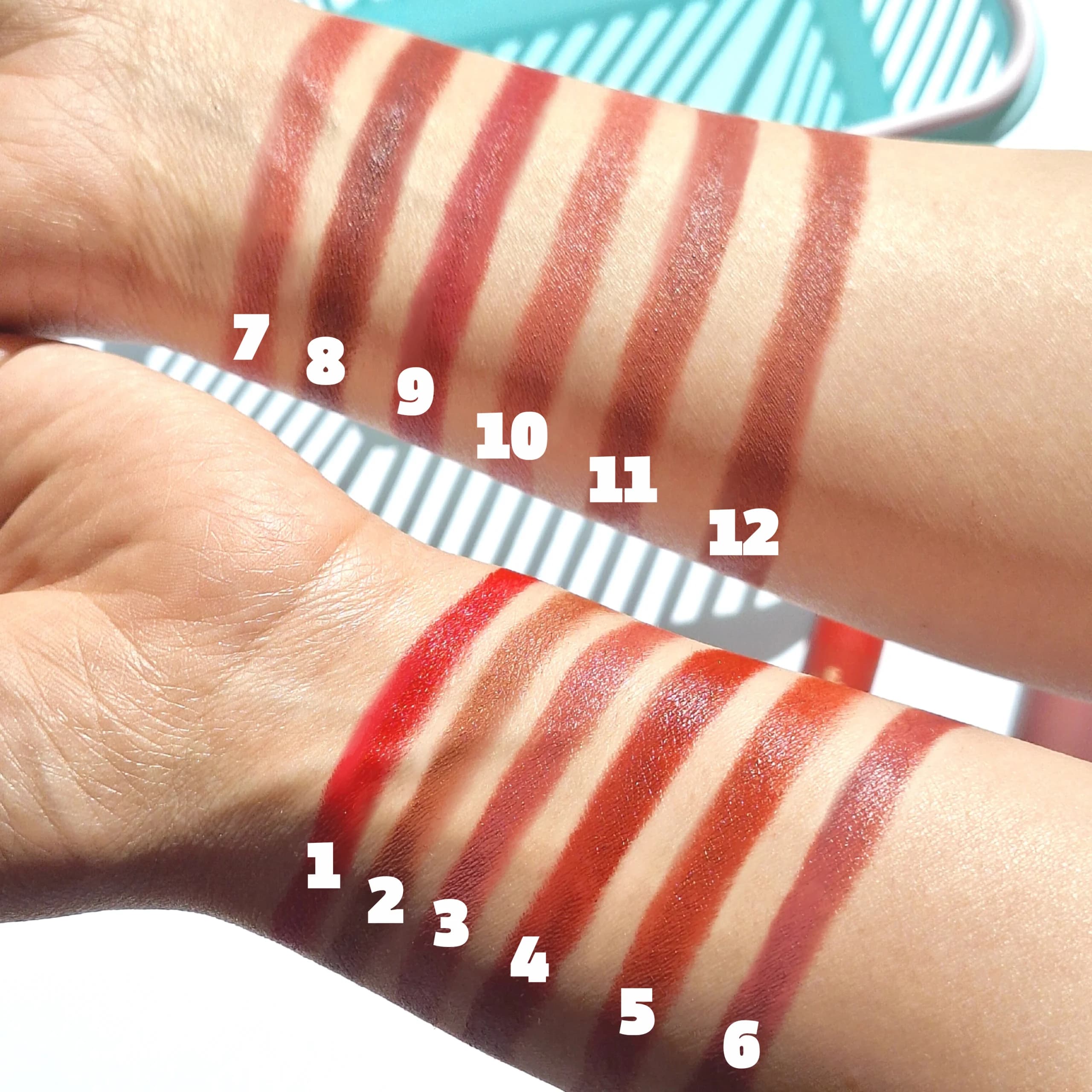 رژلب پیچی مدل Lipstick Pen — تصویر ۲
