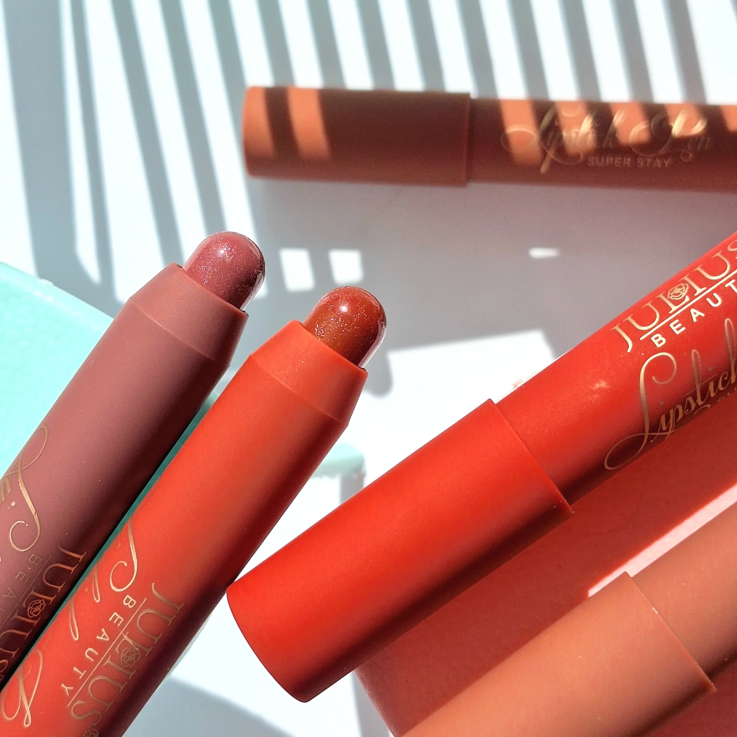 رژلب پیچی مدل Lipstick Pen — تصویر ۴