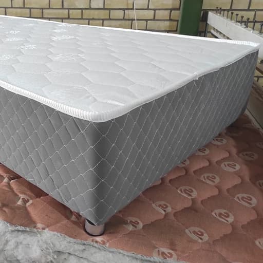 هتل باکس تخت خواب رویال شاسی فلزی مدل هرا رنگ طوسیسایز دونفره 160 در 200 مبلمان فرنا مدل 1143526