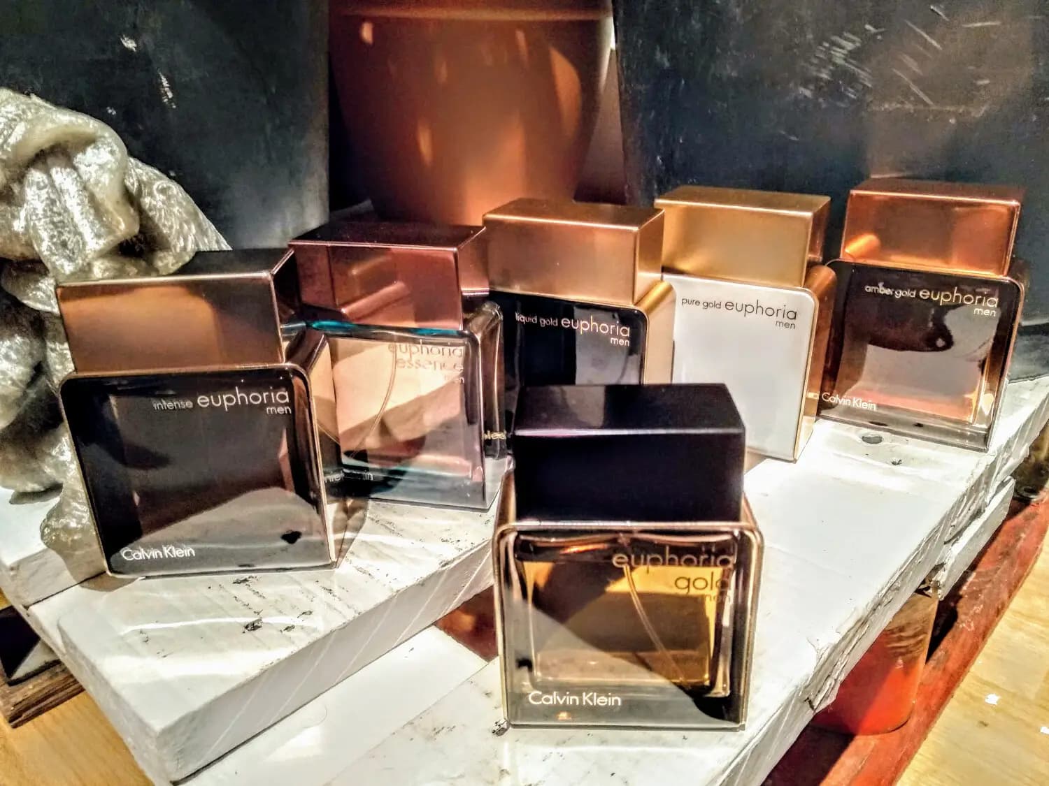 عطر ادکلن کلوین کلین(سی کی) یوفوریا لیکویید گلد مردانه اصل | Calvin Klein Liquid Gold Euphoria Men — تصویر ۴