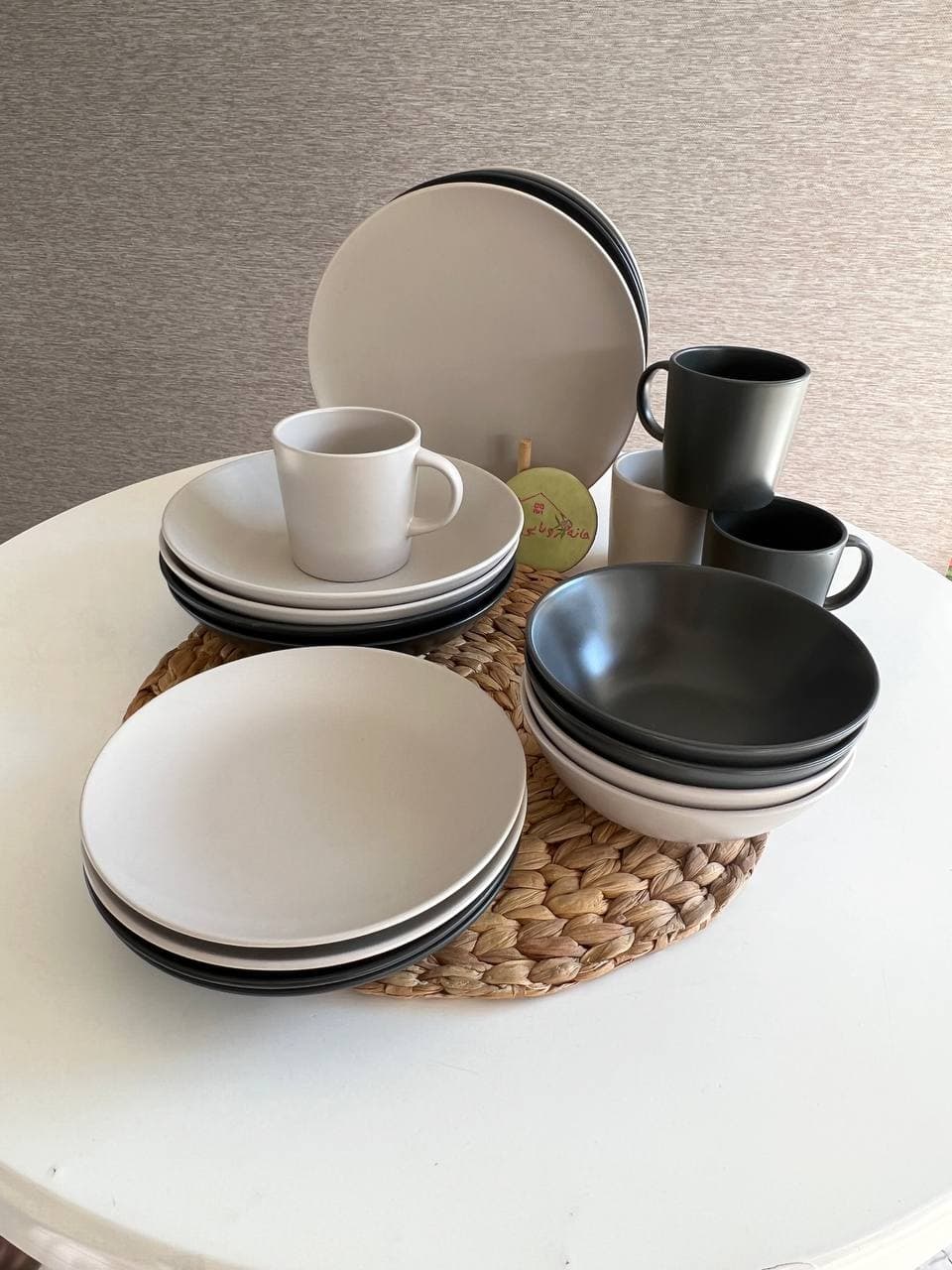 سرویس غذاخوری 20 پارچه طرح ایکیا home zaza- رنگ طوسی مشکی