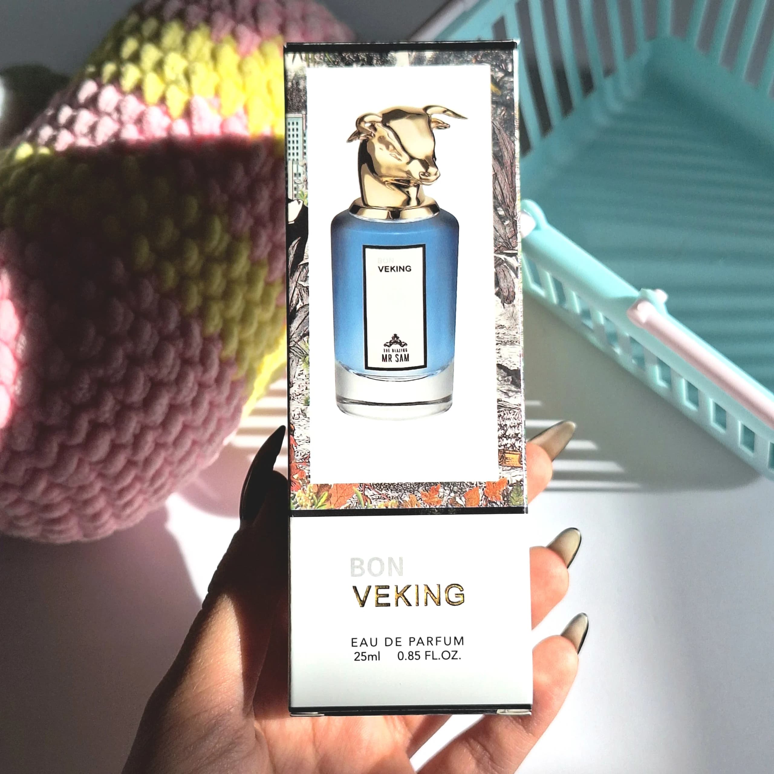 عطر ۲۵ میل VEKING COLO رایحه پنهالیگونز بلیزینگ مستر سام — تصویر ۲