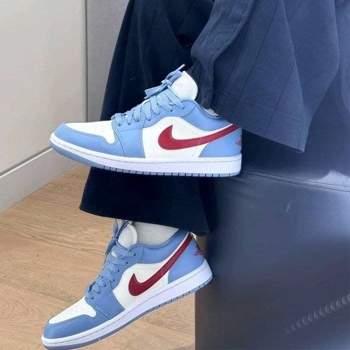 نایک ایر جردن ۱ بدون ساق قرمز آبی Nike Air Jordan 1 Low Blue Whisper Dune Red — تصویر ۲