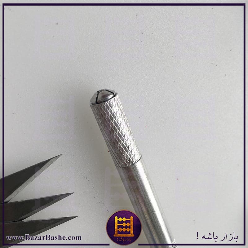 کاتر قلمی فلزی همراه 3 نوع تیغ متنوع و 9 تیغ یدک — تصویر ۵