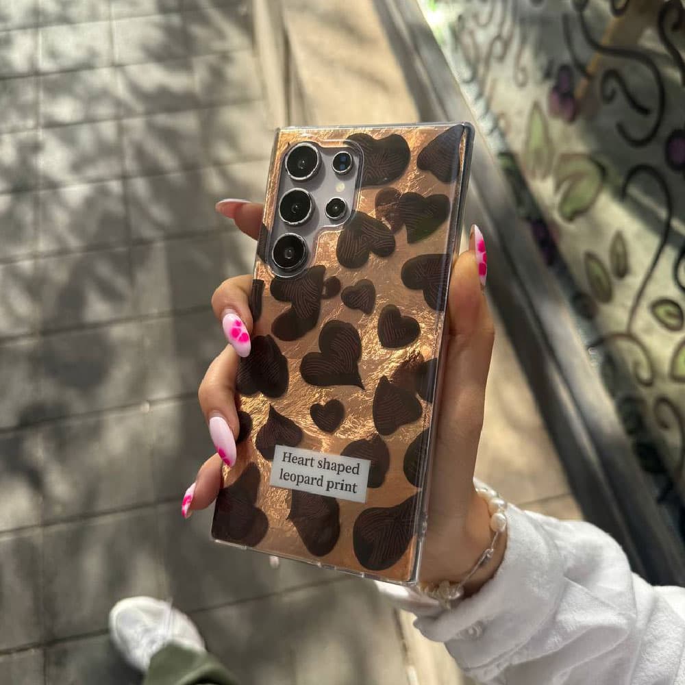 قاب قلب پلنگی – heart leopard مناسب برای گوشی موبایل اپل آیفون Apple iPhone 12 / 12 Pro / 12 Pro Max / 13 / 13 Pro / 13 Pro Max / 14 Pro / 14 Pro Max / 15 Pro / 15 Pro Max / 16 / 16 Pro / 16 Pro Max / — تصویر ۵