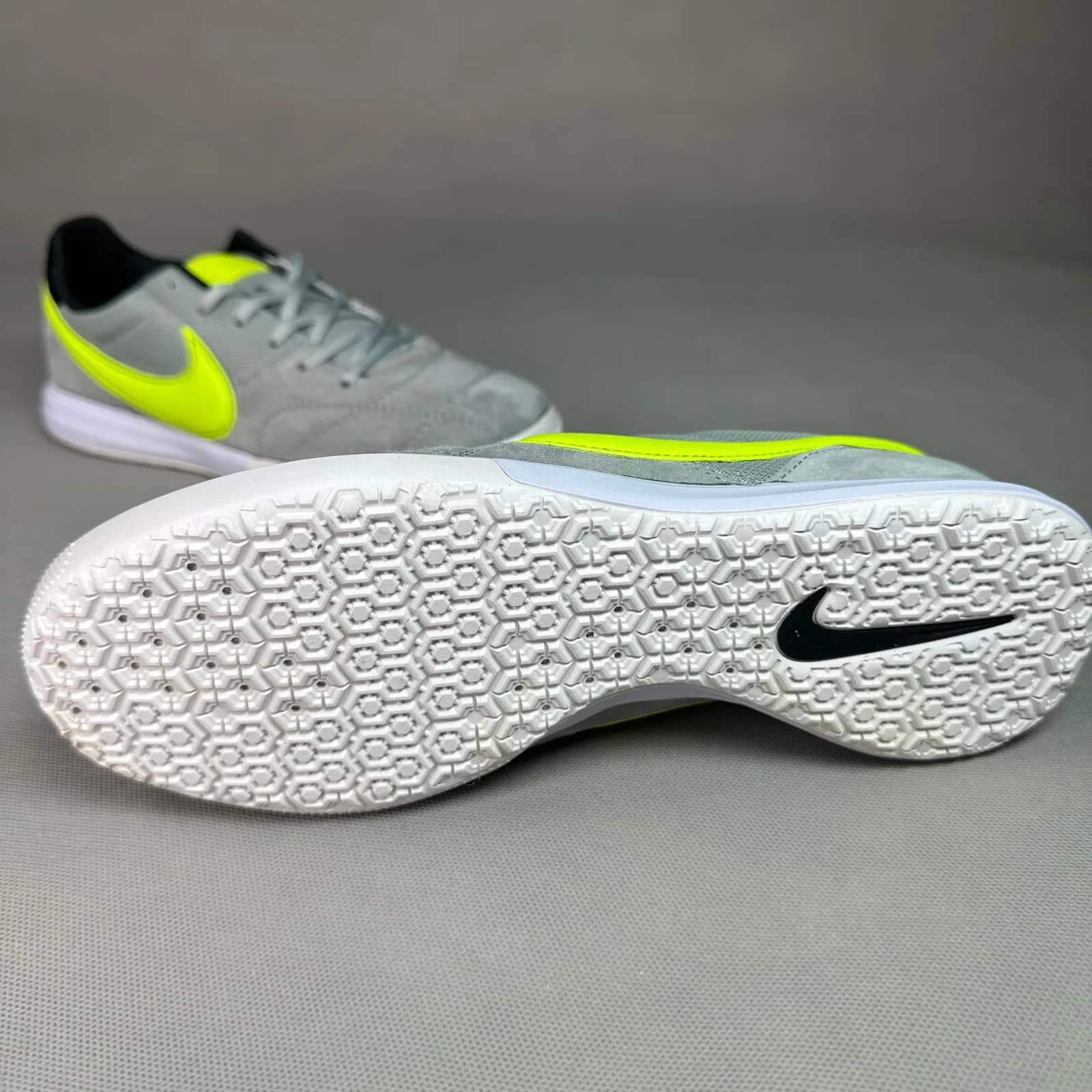 کفش سالنی برند نایک NIKE مدل NIKE PREMIER طرح 3 شناسه 10100497 — تصویر ۴