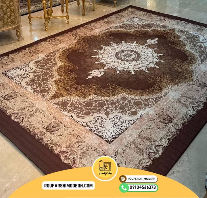 فرشینه / کاور فرش و روفرشی کشدار رنگ قهوه ای ترکیب کرم طلایی کد 1600 (ویدیو) — تصویر ۵