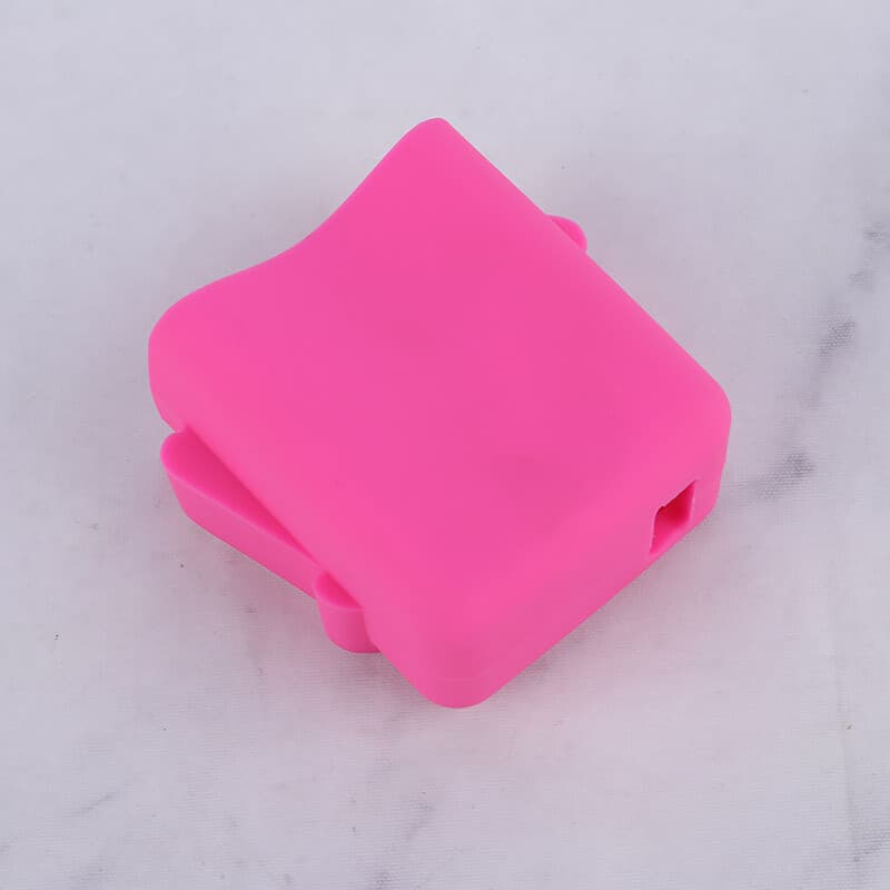 ست محافظ کابل و کلگی شارژر شیائومی 33 وات طرح Barbie — تصویر ۶