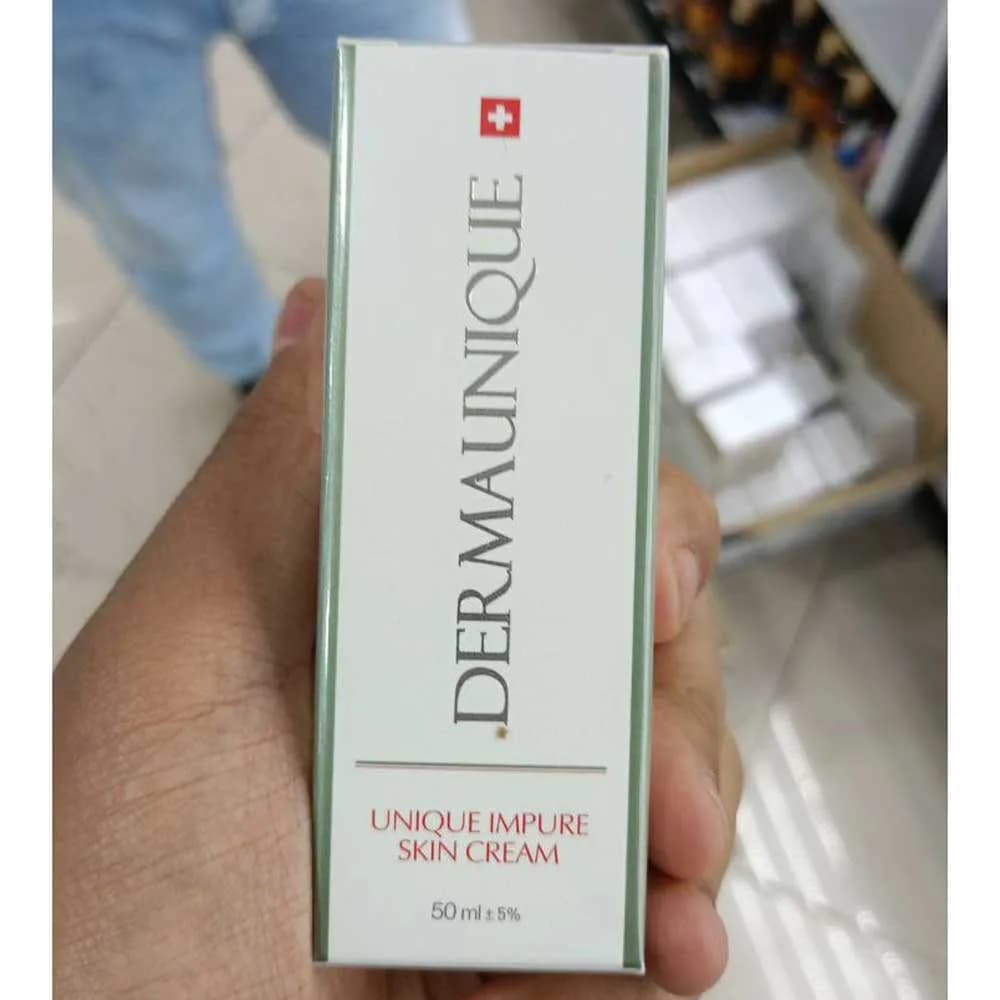 کرم مرطوب کننده و تنظیم کننده چربی پوست درمایونیک Dermaunique حجم ۵۰ میل — تصویر ۲