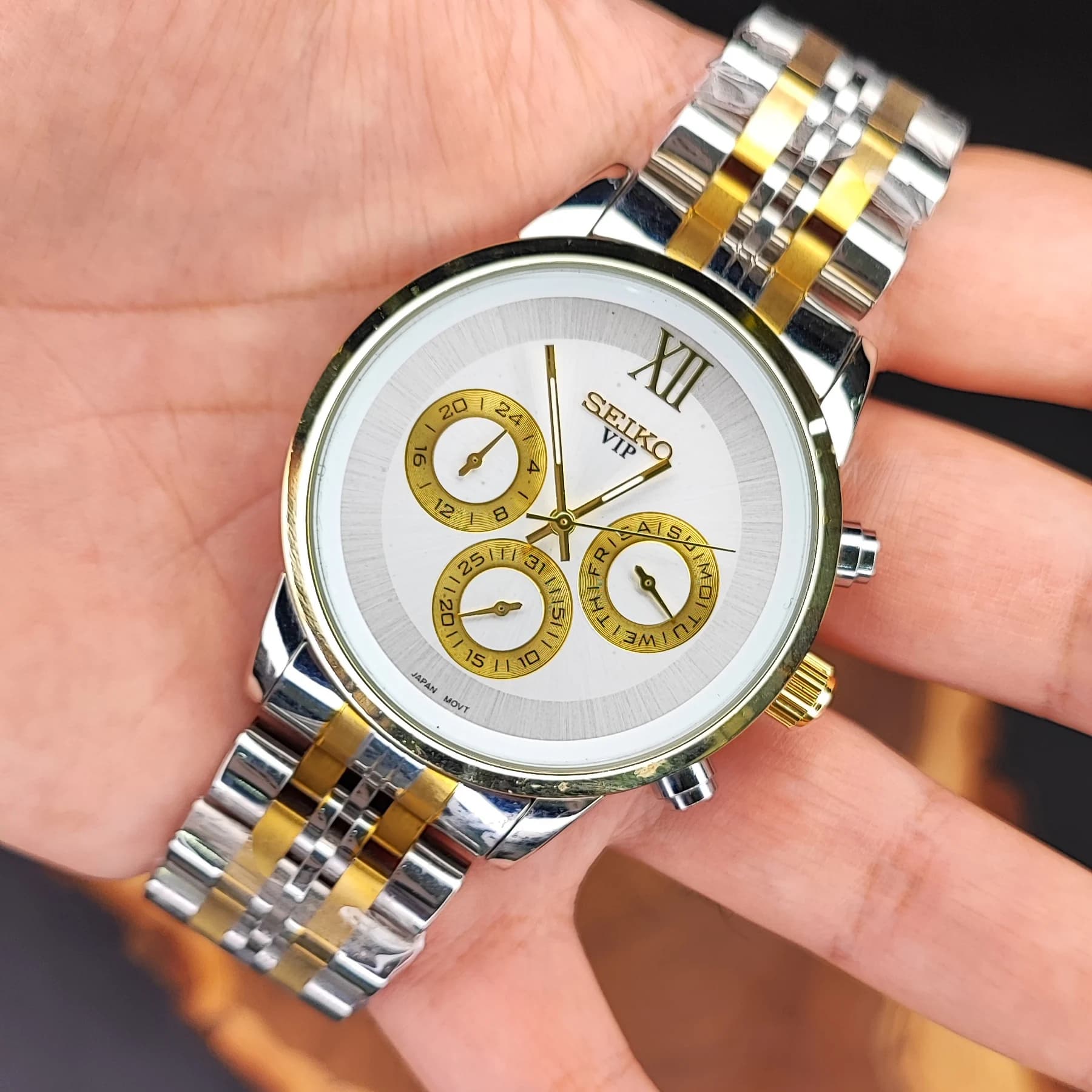 ساعت مچی عقربه ای مردانه سیکو سفید طلایی مدل 9113HS-M — تصویر ۲
