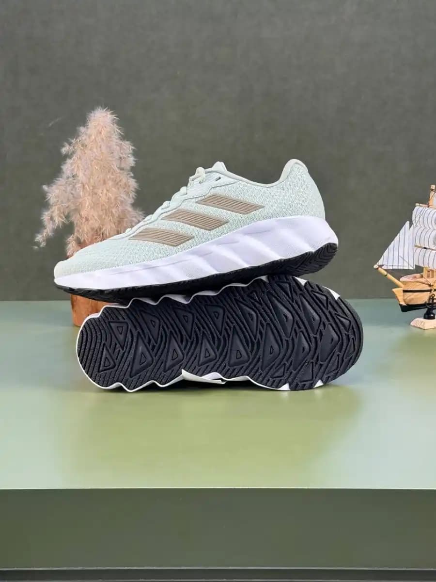 کتونی آد.ید.اس مدل Adidas Switch Moe — تصویر ۳