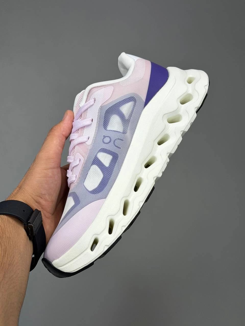 کتونی آن رانینگ کلودتیلت ریمیکس صورتی سفید On Running Cloudtilt Remix Pink White — تصویر ۳