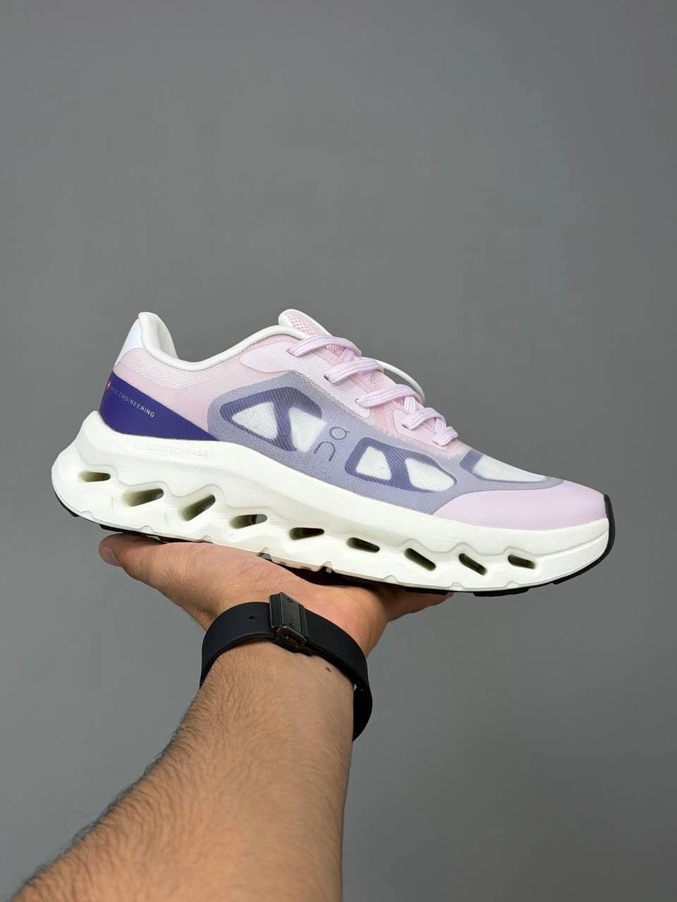 کتونی آن رانینگ کلودتیلت ریمیکس صورتی سفید On Running Cloudtilt Remix Pink White