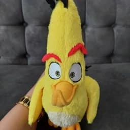 عروسک چاکی (پرنده زرد) از انیمیشن و بازی محبوب انگری بردز از برند اصلی Angry Birds — تصویر ۵