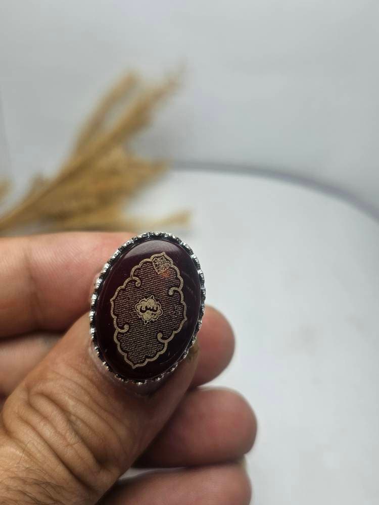 انگشتر نقره عقیق قرمز حکاکی سوره یس — تصویر ۳