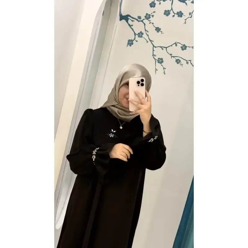 مانتو عبایی مدل آرام جنس الیزه درجه یک قد 140 — تصویر ۳