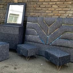 سرویس خواب شامل تخت ودوپاتختی ودراور و اینه وصندلی و تشک ( با مشتری.) — تصویر ۵