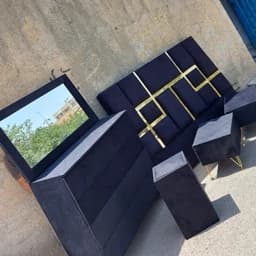 سرویس خواب شامل تخت ودوپاتختی ودراور و اینه وصندلی و تشک ( با مشتری.) — تصویر ۶