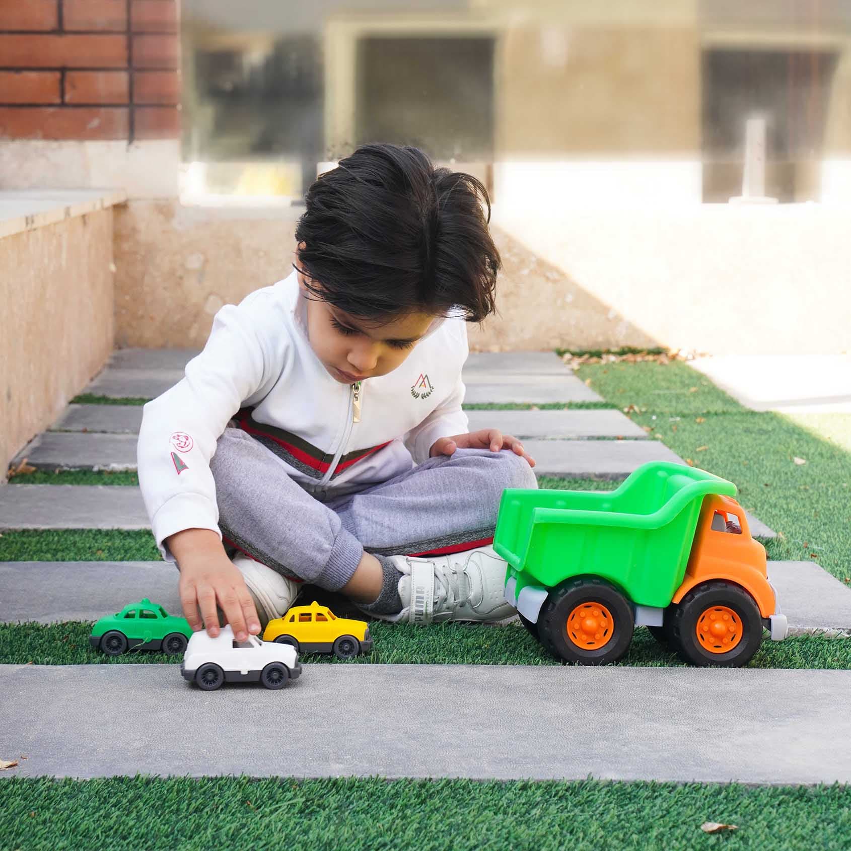 کامیون خاکریز بزرگ زرد آبی نیکو — تصویر ۲