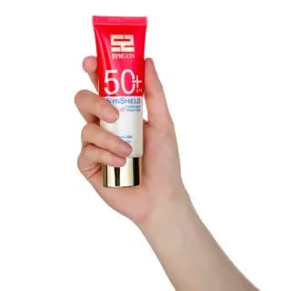 ژل کرم ضدآفتاب ساین اسکین مدل سان شیلد پوست چرب SPF 50 — تصویر ۲