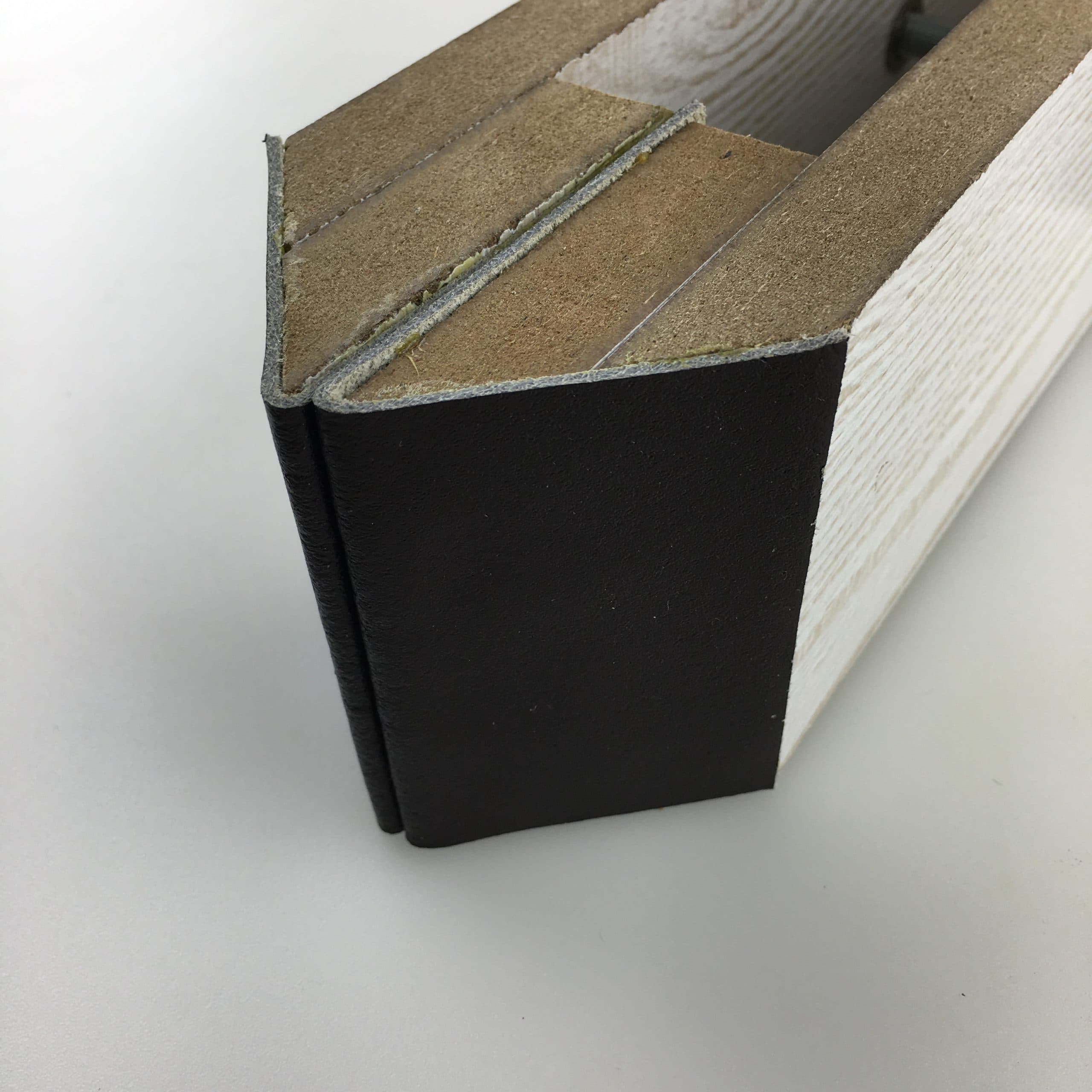 گیره پا اسبی چرم دوزی مدل Max-leather01 سایر متوسط — تصویر ۵