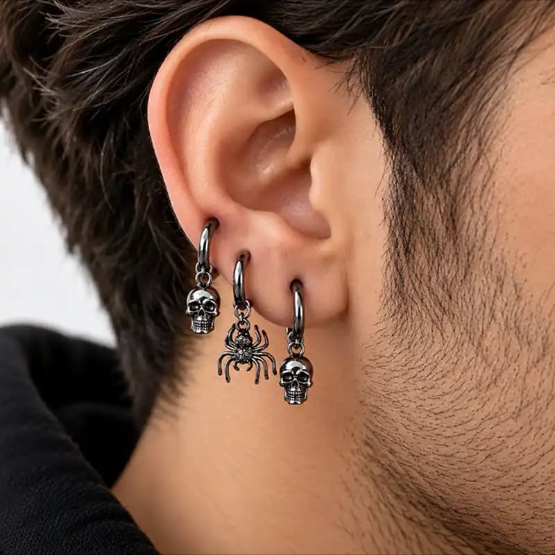 پک گوشواره پسرانه آویزدار طرح اسکلت و عنکبوت-مجموعه 3 عددی-زیورینو — تصویر ۲