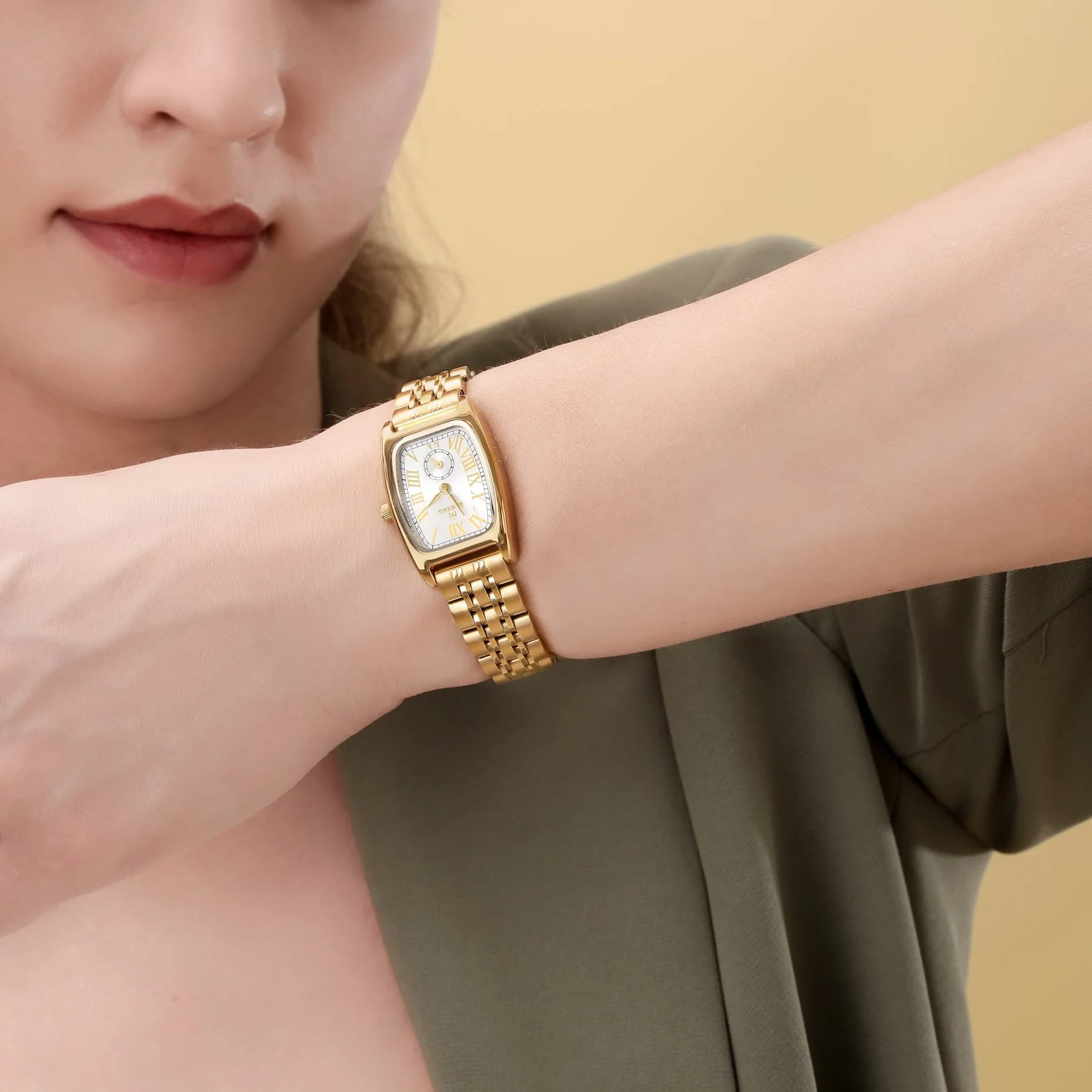 ساعت مچی عقربه ای زنانه ریوارد نقره ای طلایی مدل RD211510L — تصویر ۵