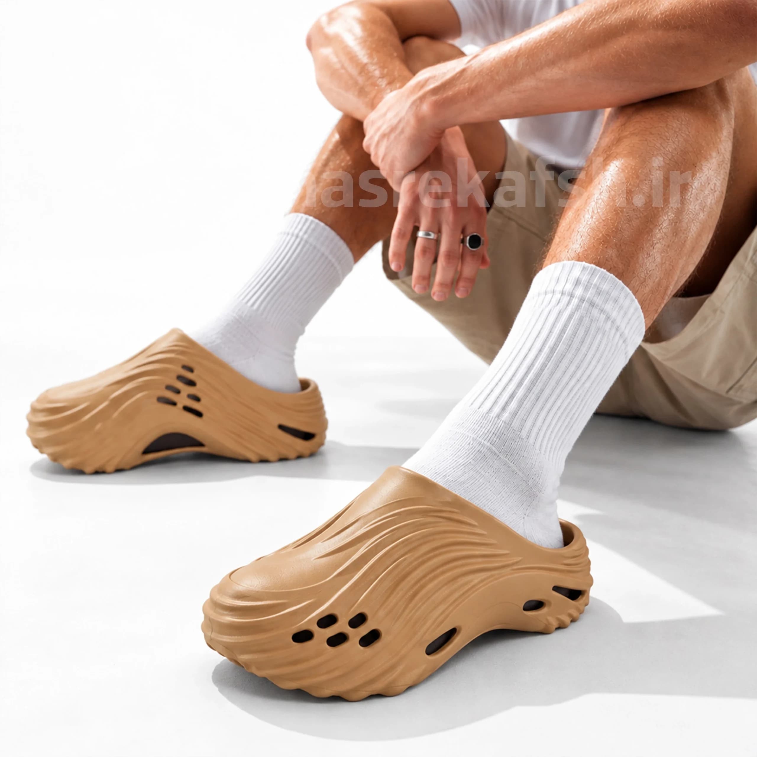 دمپایی جلوبسته مردانه طبی لژ دار slipper قهوه ای کد 2742