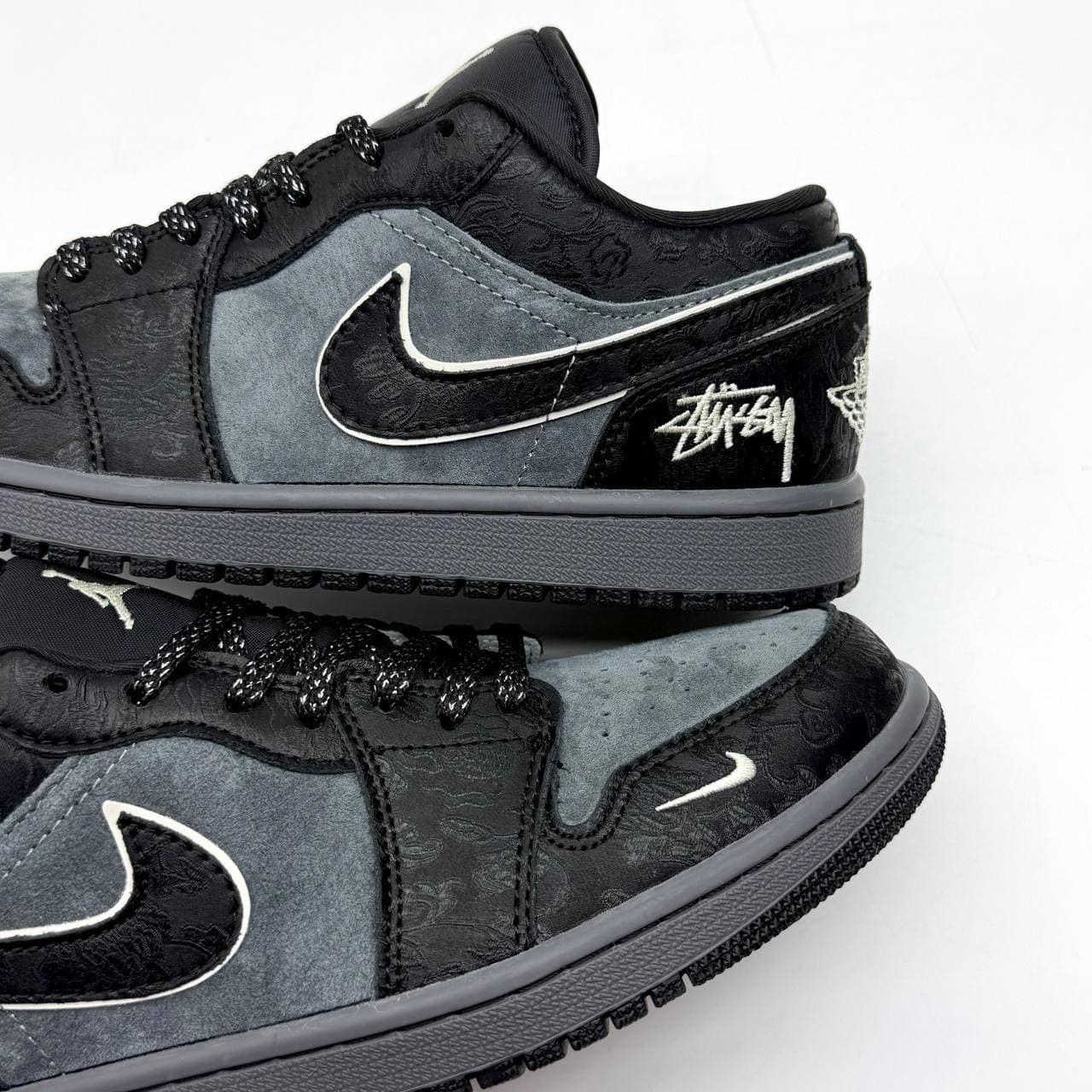 نایک ایر جردن وان لو استوسی NIKE AIR JORDAN 1 LOW X STUSSY — تصویر ۵