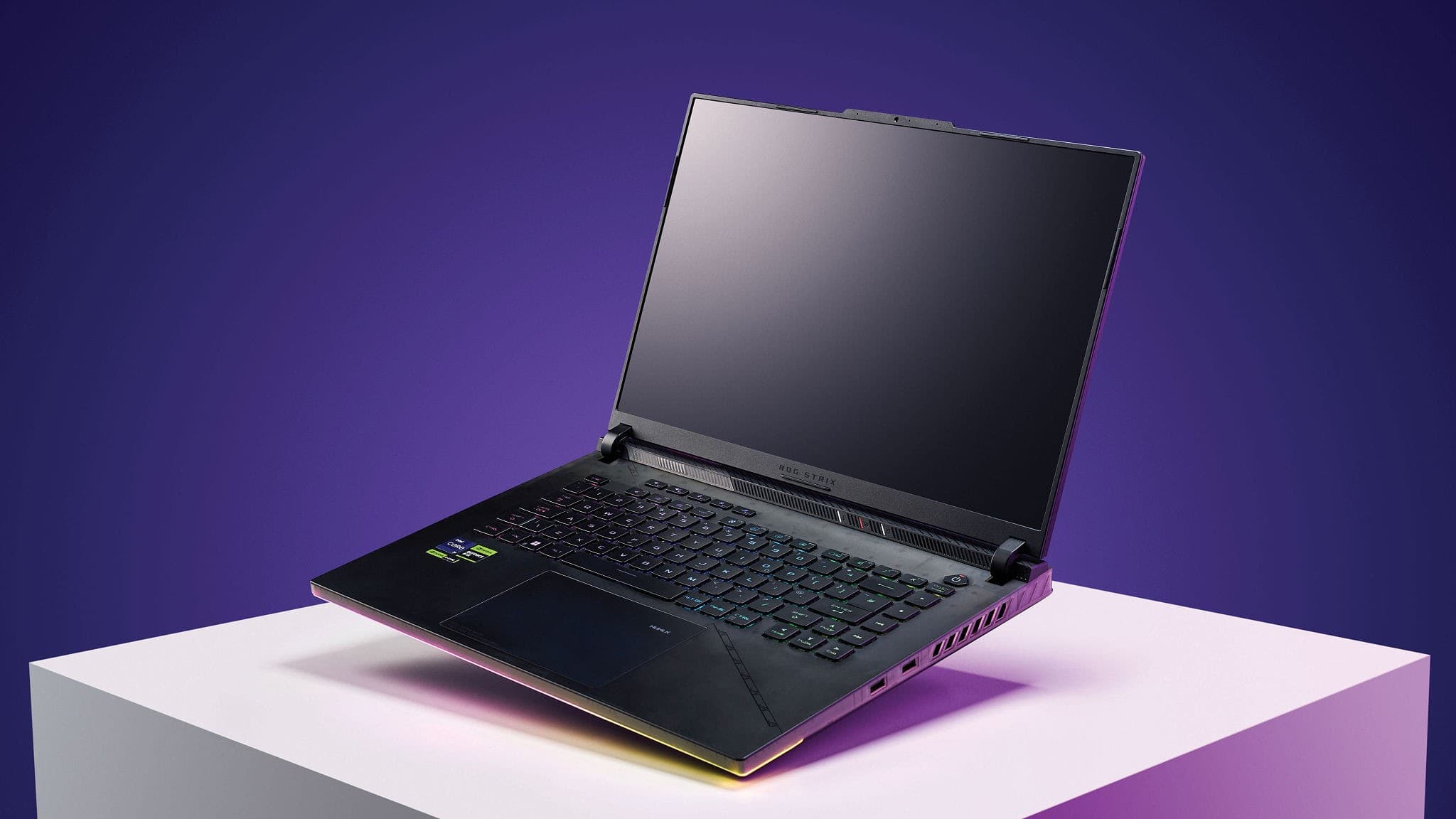 لپ تاپ گیمینگ استوک ایسوس مدل asus rog zephyrus duo 16 صفحه نمایش 16 اینچ گرافیک RTX 5090 — تصویر ۲