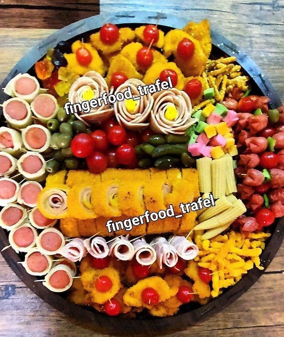 سینی مزه رزت ژامبون (مناسب ۲۰ نفر)