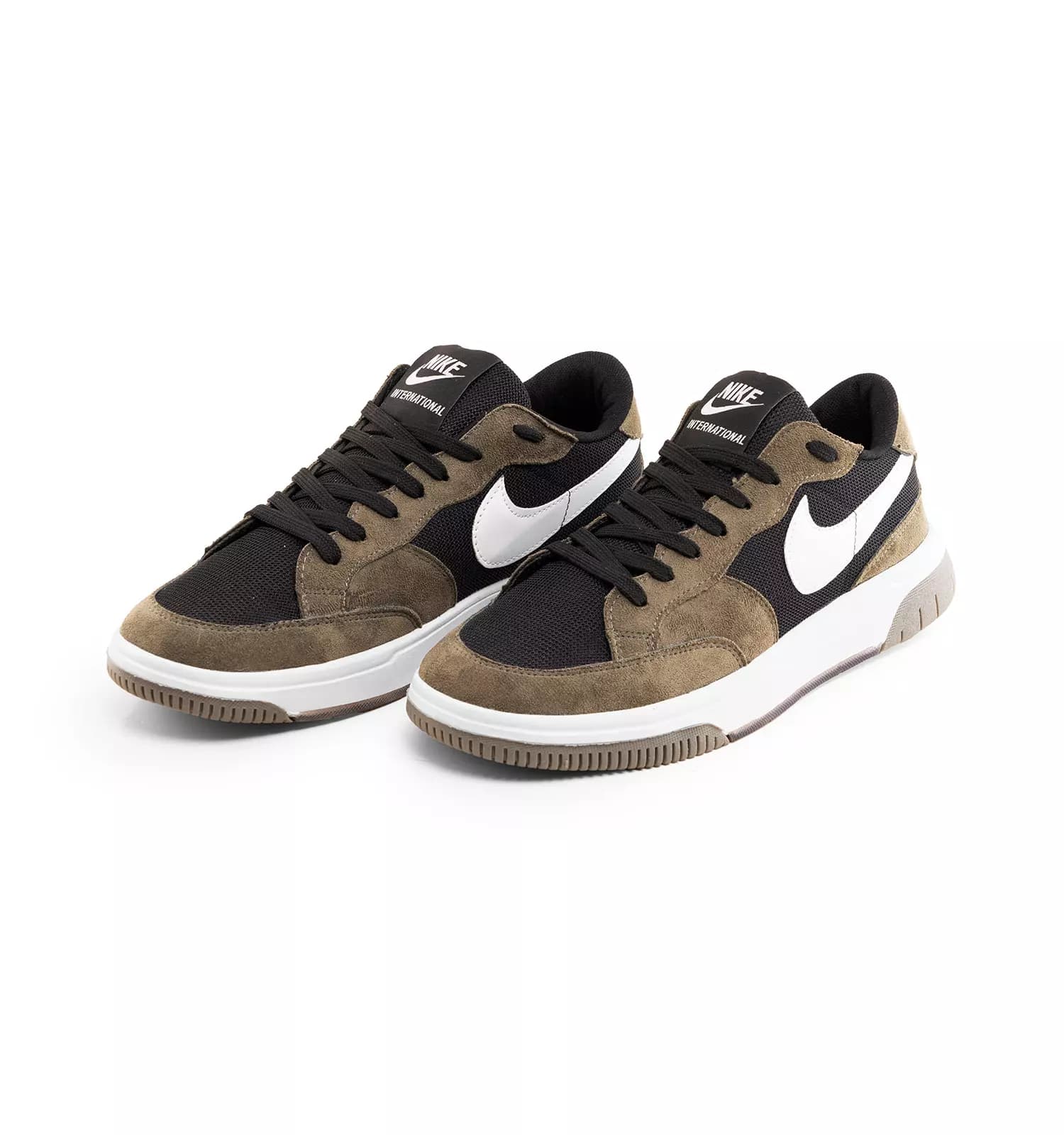 کفش اسپرت Nike — تصویر ۶
