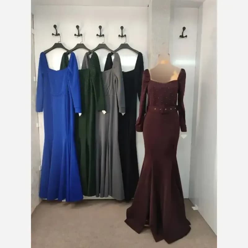 ماکسی مجلسی شیما جنس غواصی مروارید پانچ شده با کمربند و زیپ — تصویر ۸