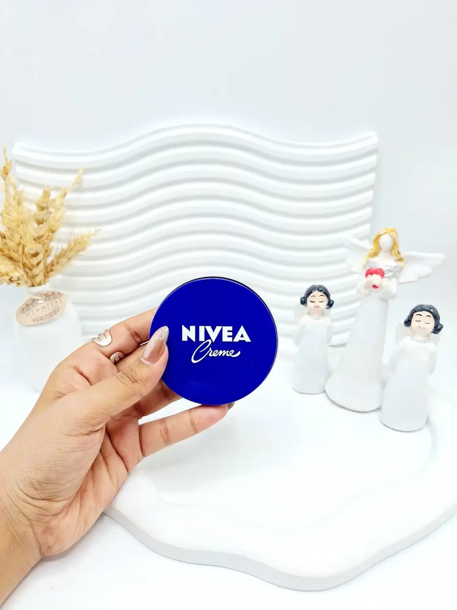 کرم مرطوبکننده نیوآ Nivea قوطی فلزی ۶۰ میل — تصویر ۲