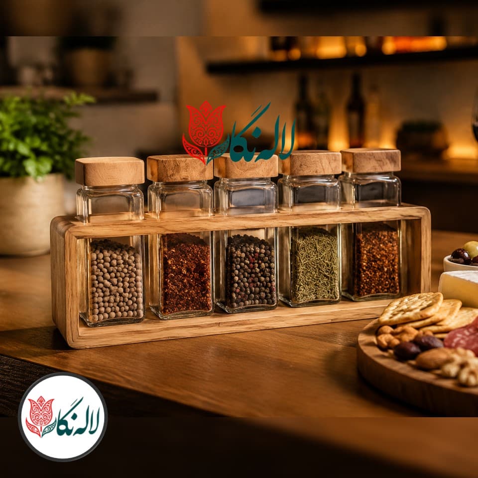 جا ادویه مکارتی درب چوبی 5 عددی استند ایستاده – همراه درب سیلیکونی ادویه پاش – لاله نگار