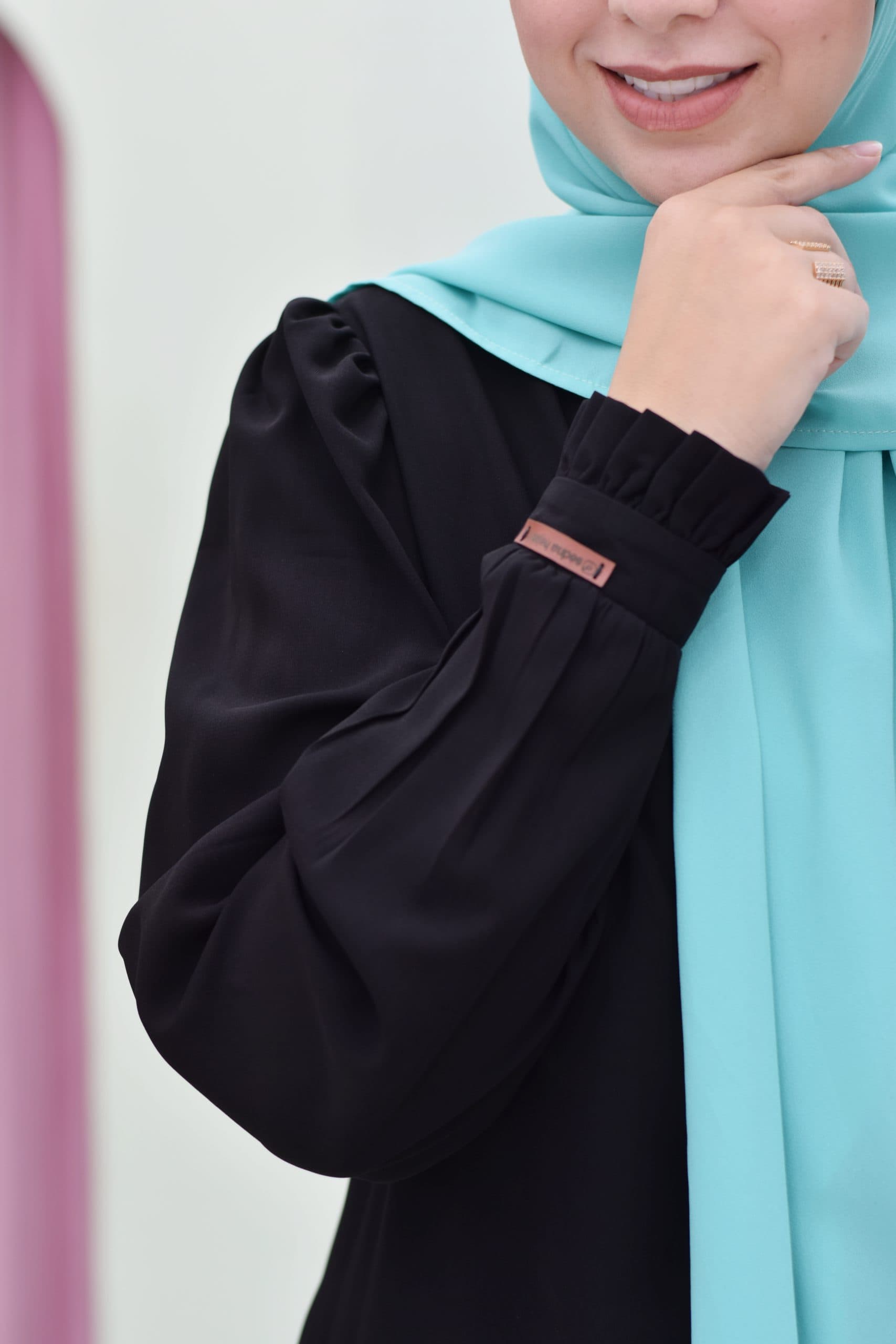 عبا ترلان مشکی — تصویر ۷