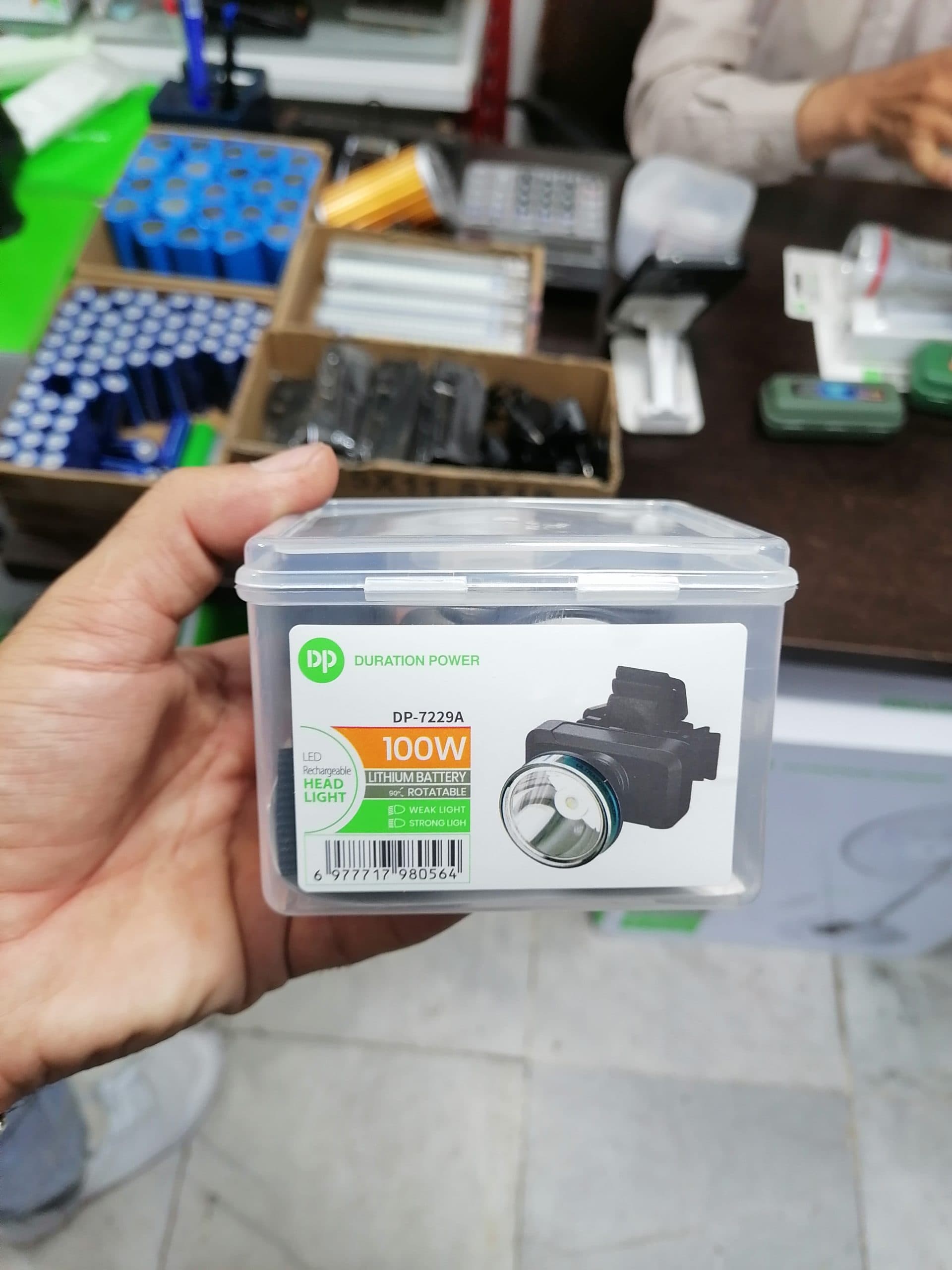چراغ قوه هدلایت شارژی 100 وات DP مدل DP-7229A با باتری 2000 میلیآمپر و زاویه تابش قابل تنظیم |عمده و تک