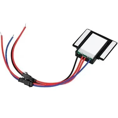 سنسور حرکتی دست برای روشن و خاموش کردن ریسه LED