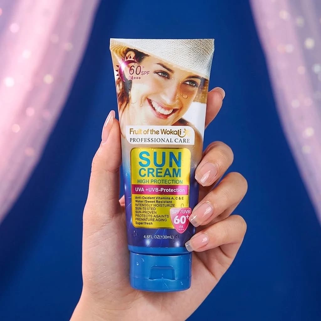 ضد آفتاب ضدلک و آبرسان وکالی Wokali با SPF60 حجم ۱۳۰ میل